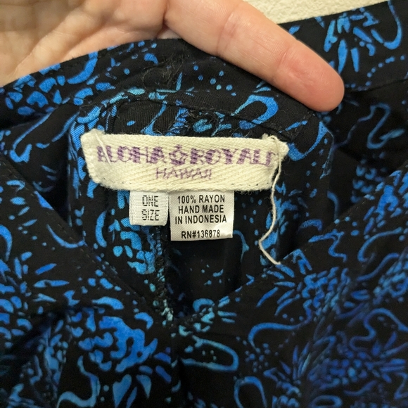 Aloha Royal Hawaiian Tie-Shoulder Jumpsuit - Blue Batik Print - One Size - Picture 2 of 8